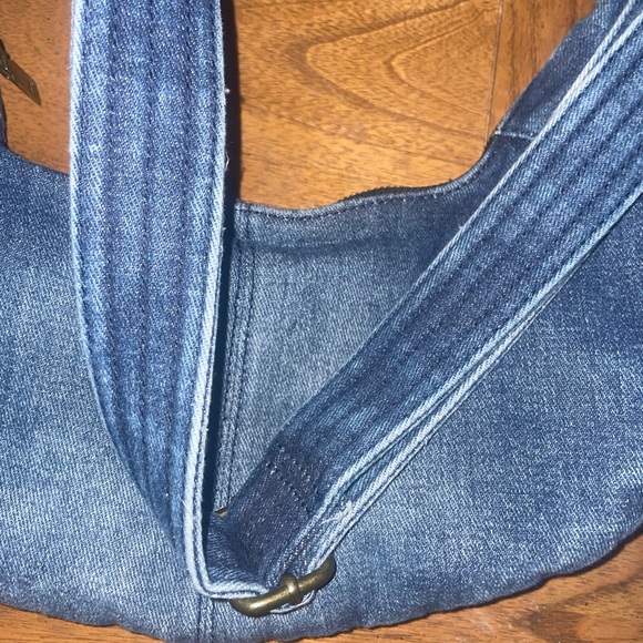 SOLD Denim crossbody and shoulder bag! - Picture 9 of 11